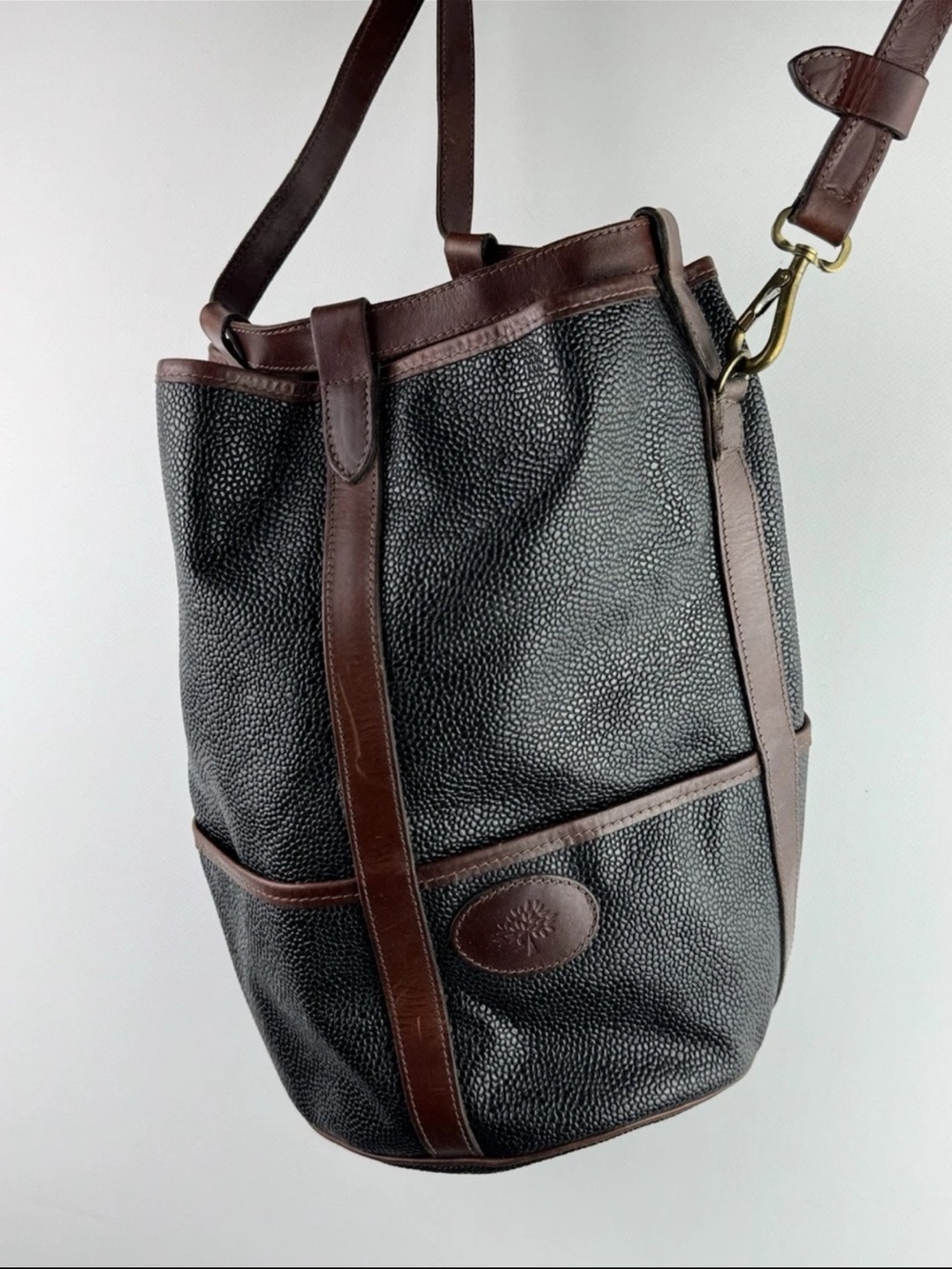 Mulberry Black Pebble-Texture Messenger Bucket Bag with Brown Trim